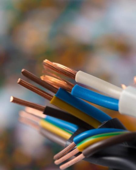 comprar fios e cabos